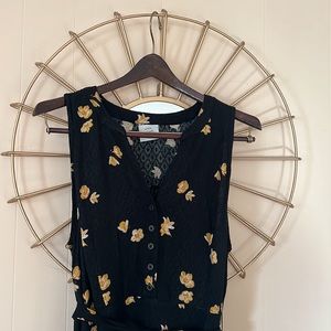 Summer dress, Knox Rose. Cotton like asymmetrical hem, tie waist. S/M